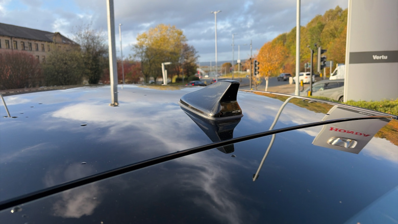 Hyundai IONIQ 1.6 GDi Plug-in Hybrid Premium 5dr DCT Hatchback